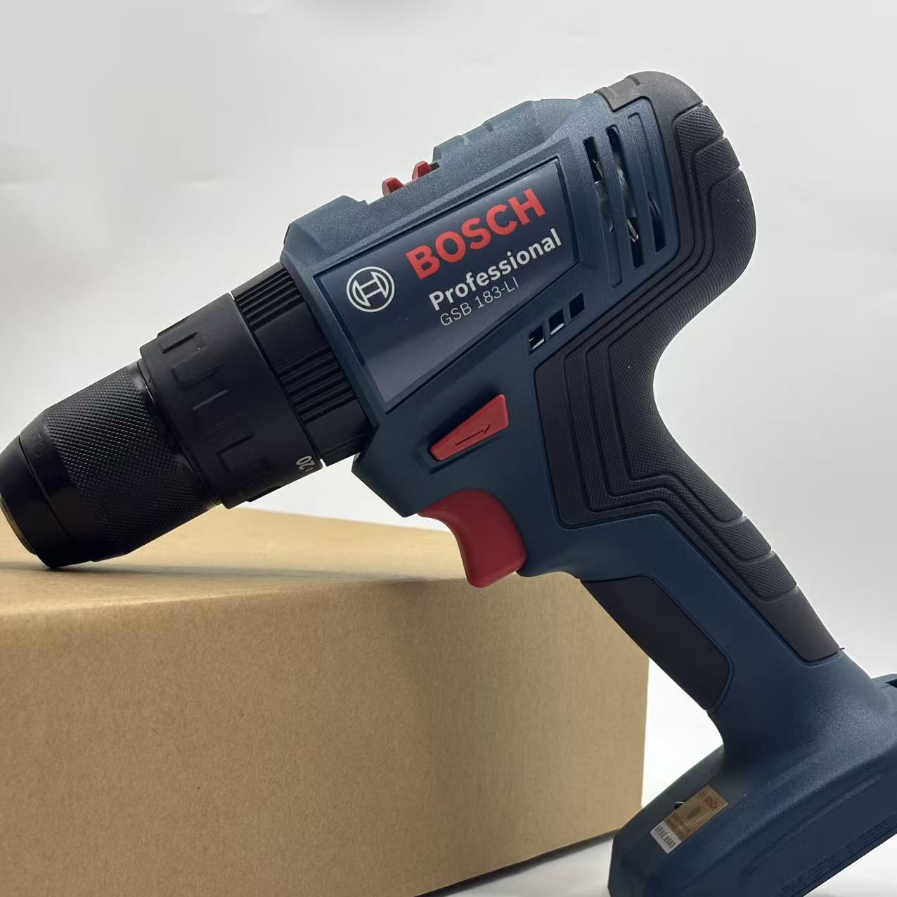 Brushless Cordless Electric Drill 18V - Taladro percutor Bosch GSB 183-LI de